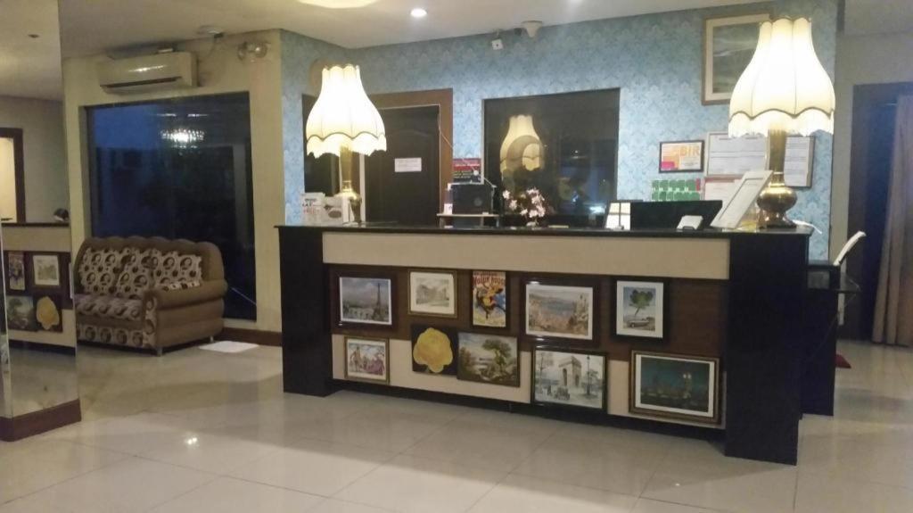 Rich Manor Pension House Cagayan de Oro Esterno foto