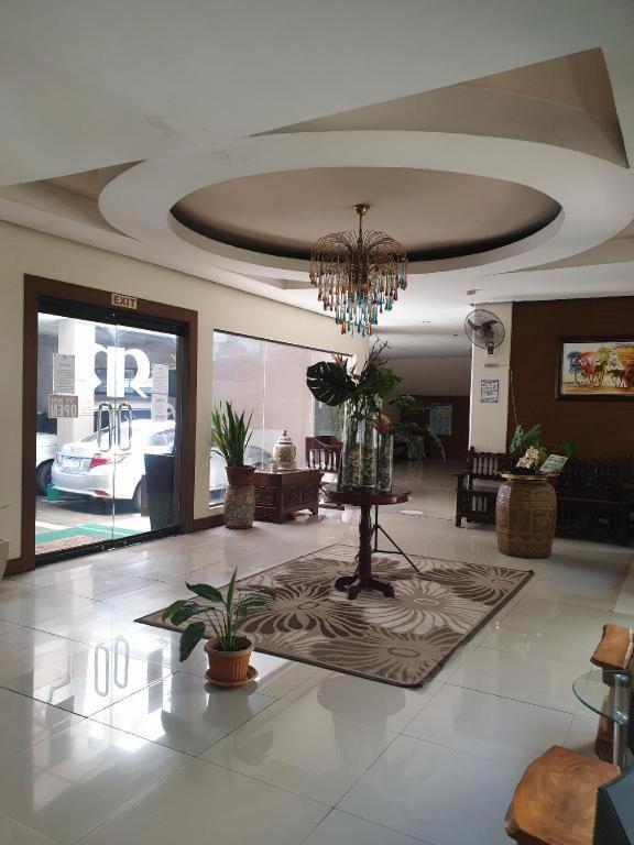 Rich Manor Pension House Cagayan de Oro Esterno foto