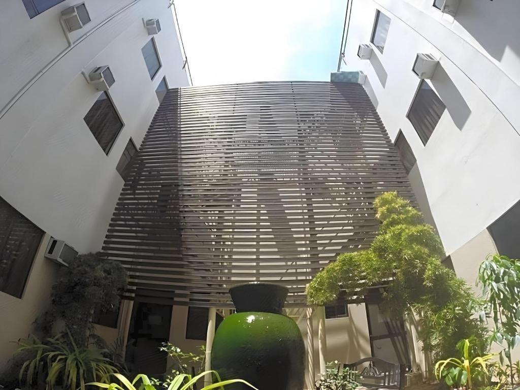 Rich Manor Pension House Cagayan de Oro Esterno foto