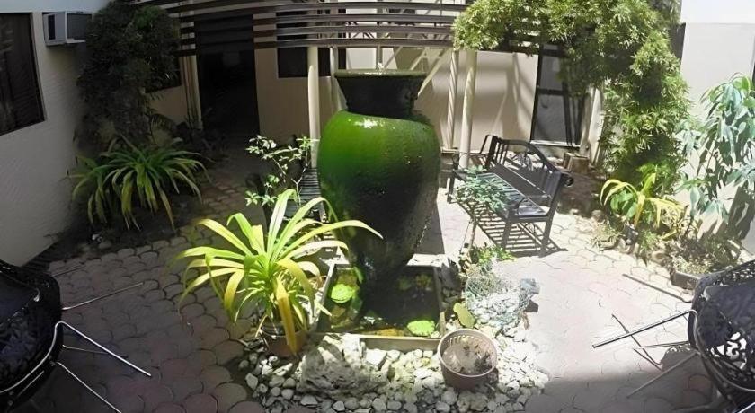 Rich Manor Pension House Cagayan de Oro Esterno foto